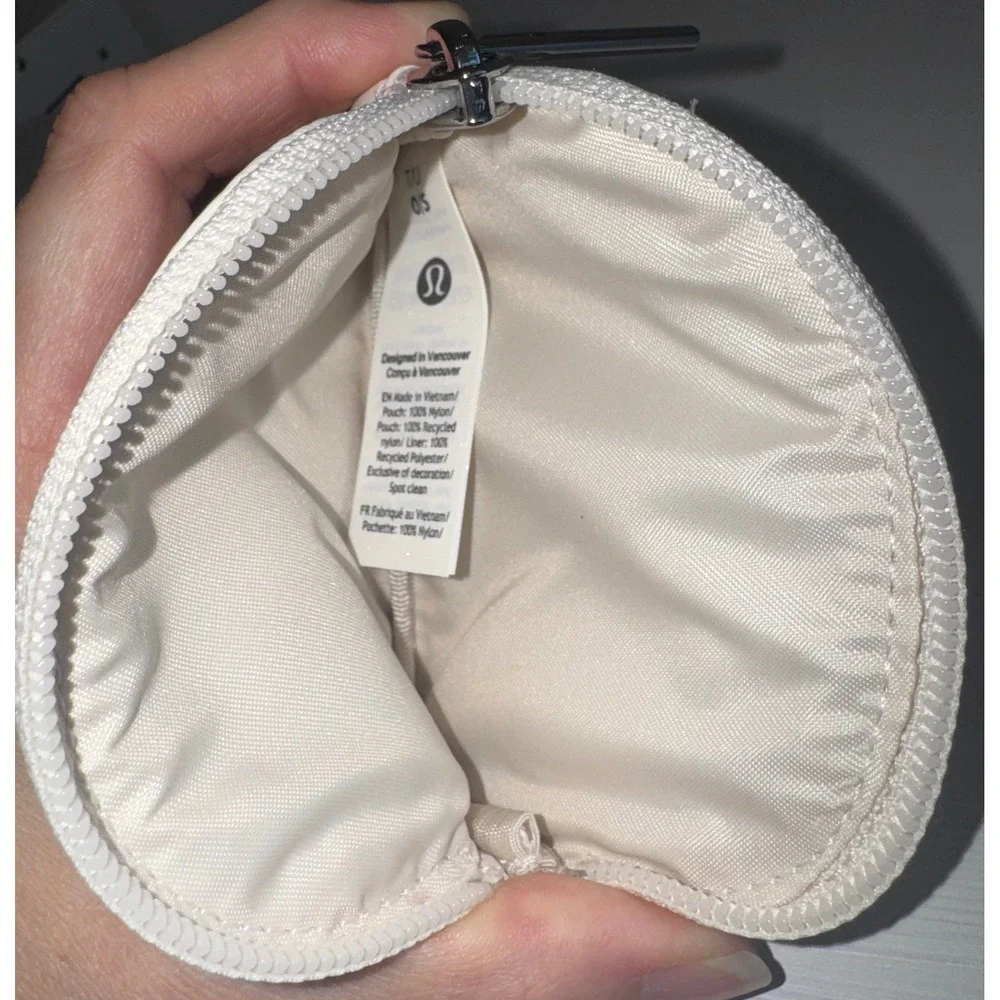 Lululemon Dual Pouch Wristlet Pelican Light Ivory LW9EWOS NWT